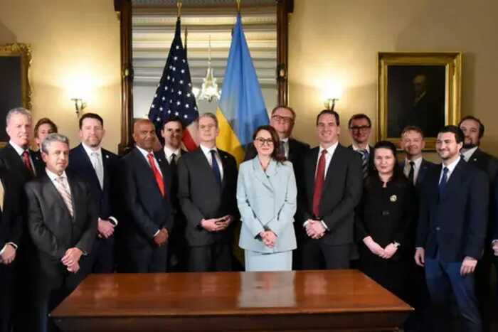 США и Украина договорились о сотрудничестве в сфере стратегических ресурсов