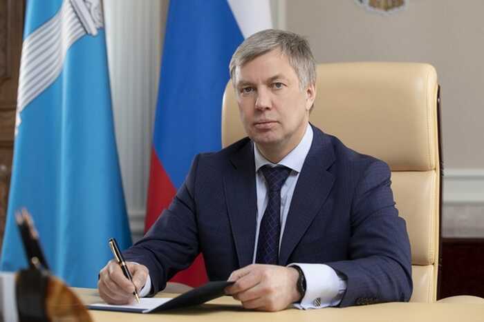 Закон «О губернаторе» вызвал скандал: депутаты ЗСО массово отзывают подписи под поддержанным проектом